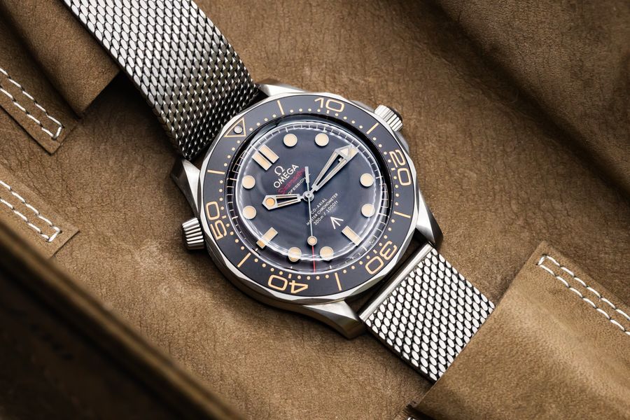 Omega Seamaster Diver 300m - James Bond Edition 210.90.42.20.01.001